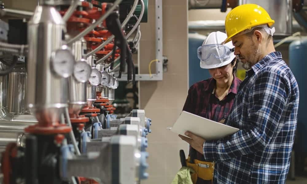 Participants à une formation industrielle en Guyane